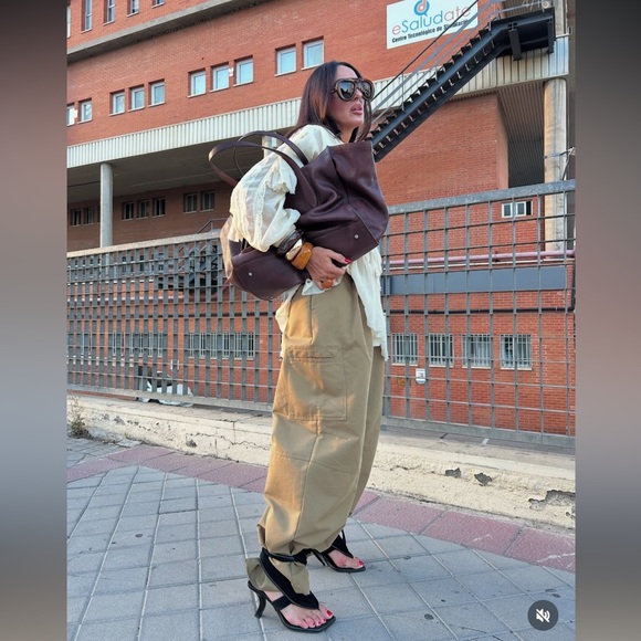 ZARA ZW COLLECTION LACE RUFFLE BLOUSE - Picture 2 of 16